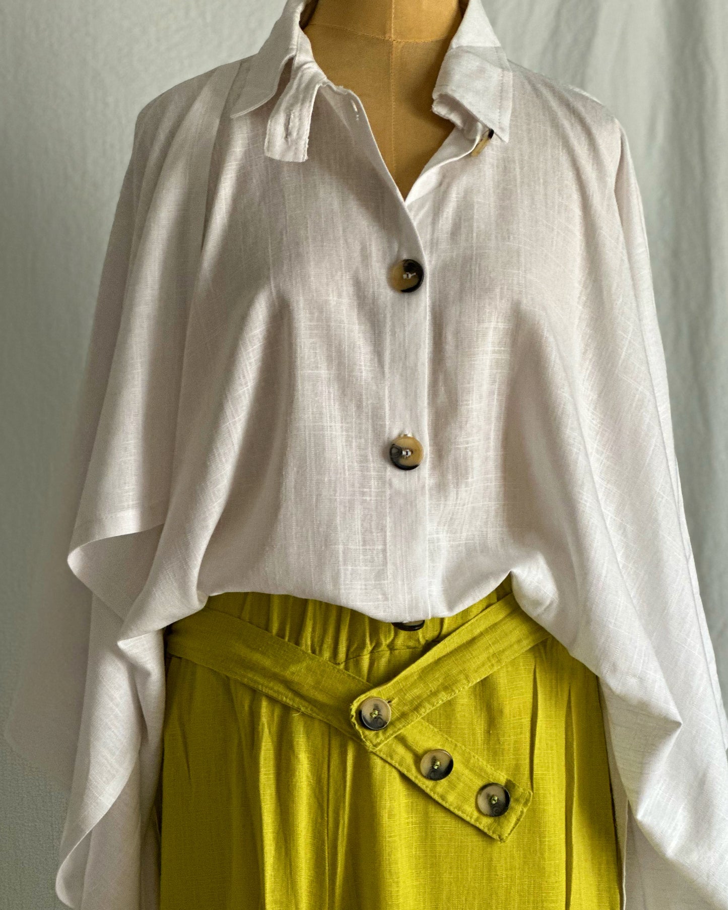 Linen oversized blouse