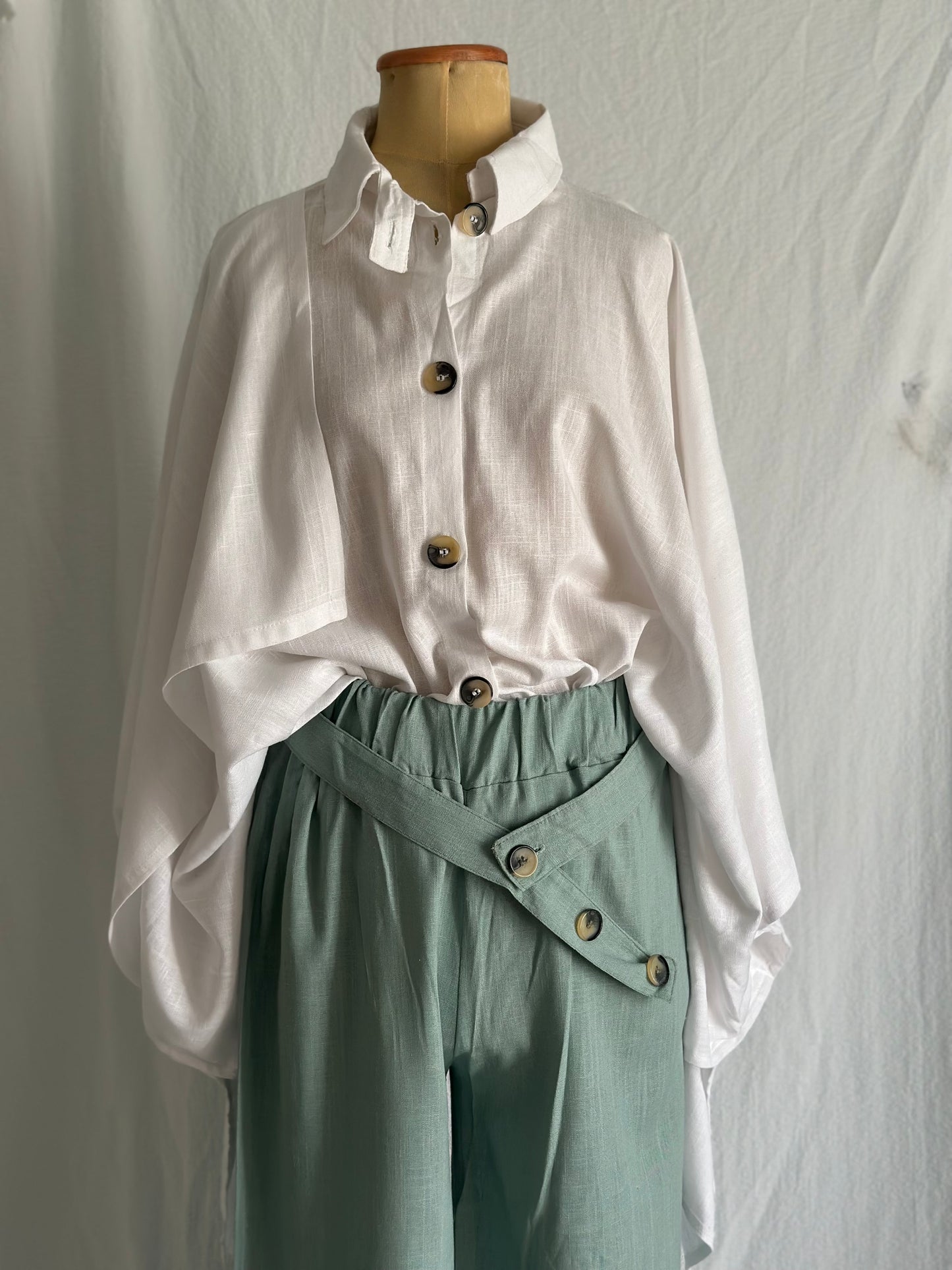 Linen cross pants